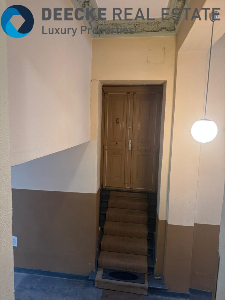 Repräsentativer Altbau – seltenes Investmentangebot in Toplage