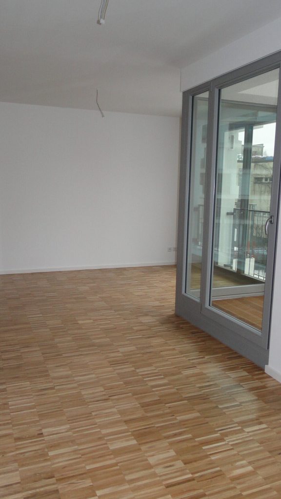 Moderne 2 Zimmer Wohnung mit Balkon in Toplage – Berlin Mitte –